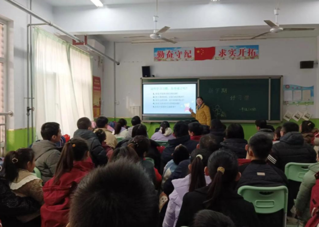 家长调整教育方式并进行心思干预后帮助学生大幅提升成果